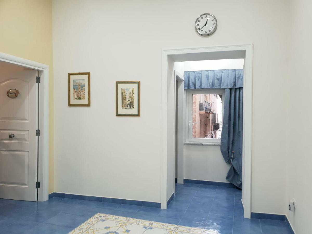 La Finestrella Bed and Breakfast Gaeta Esterno foto